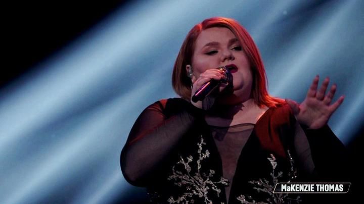 بەدەن سېمىز بولغان بىلەن ئاۋازى بەك ئېسىل ئىكەن